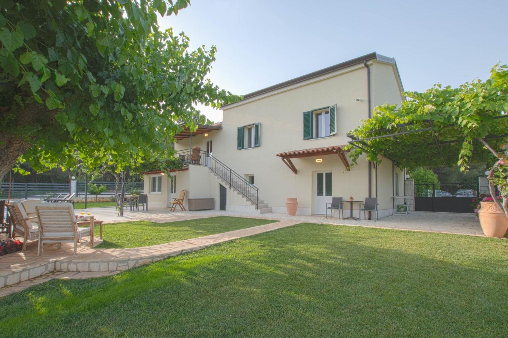Apartment Stancija Rosa